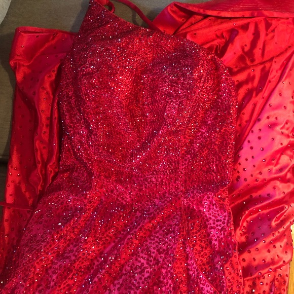 Prom Dress - Picture 3 of 9